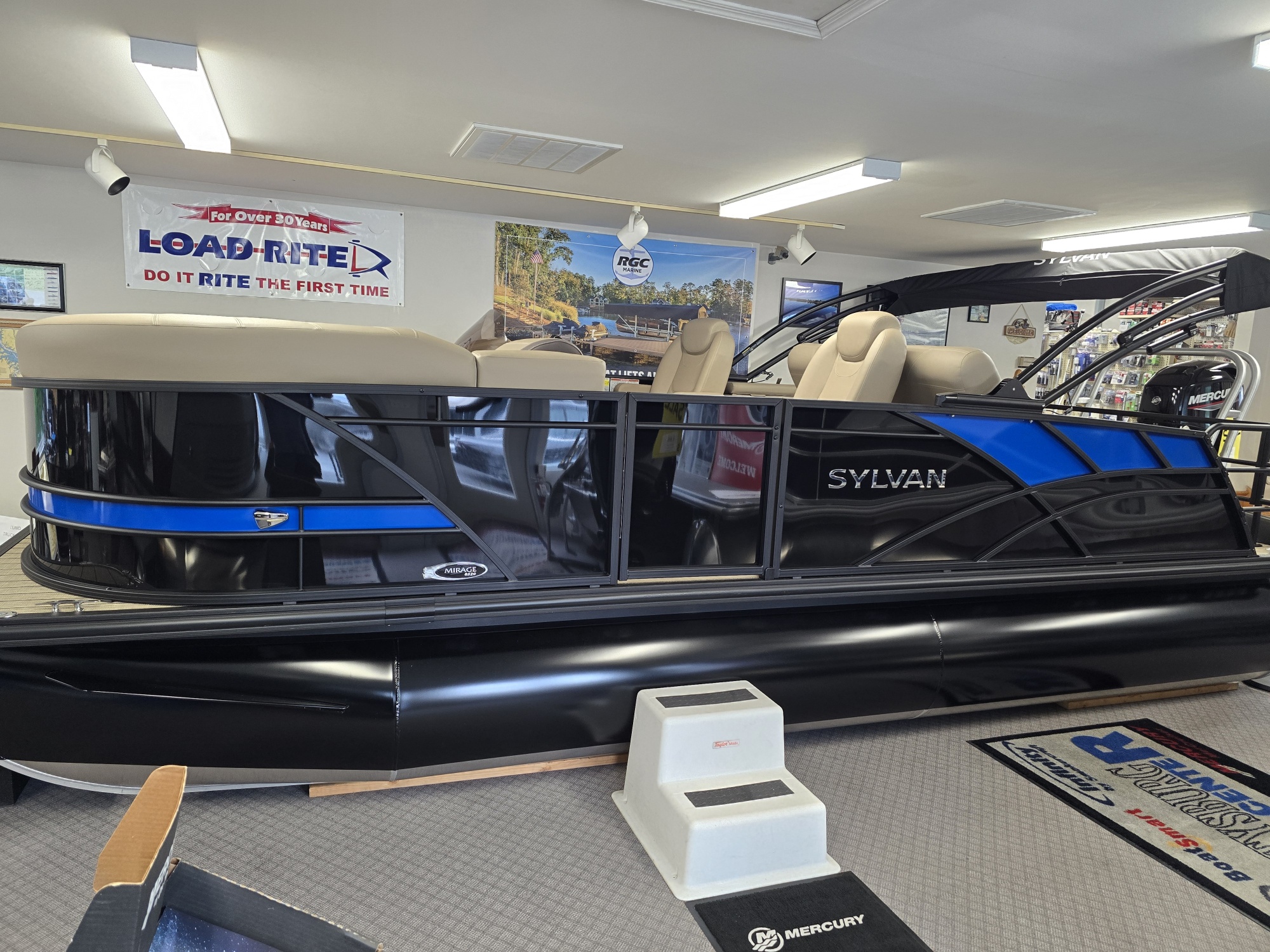 2025 SYLVAN MIRAGE 8520 CLZ DH
